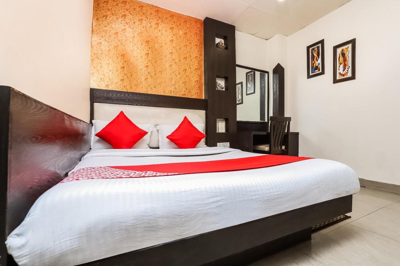 Hotel Shiv Palace New Delhi Ngoại thất bức ảnh