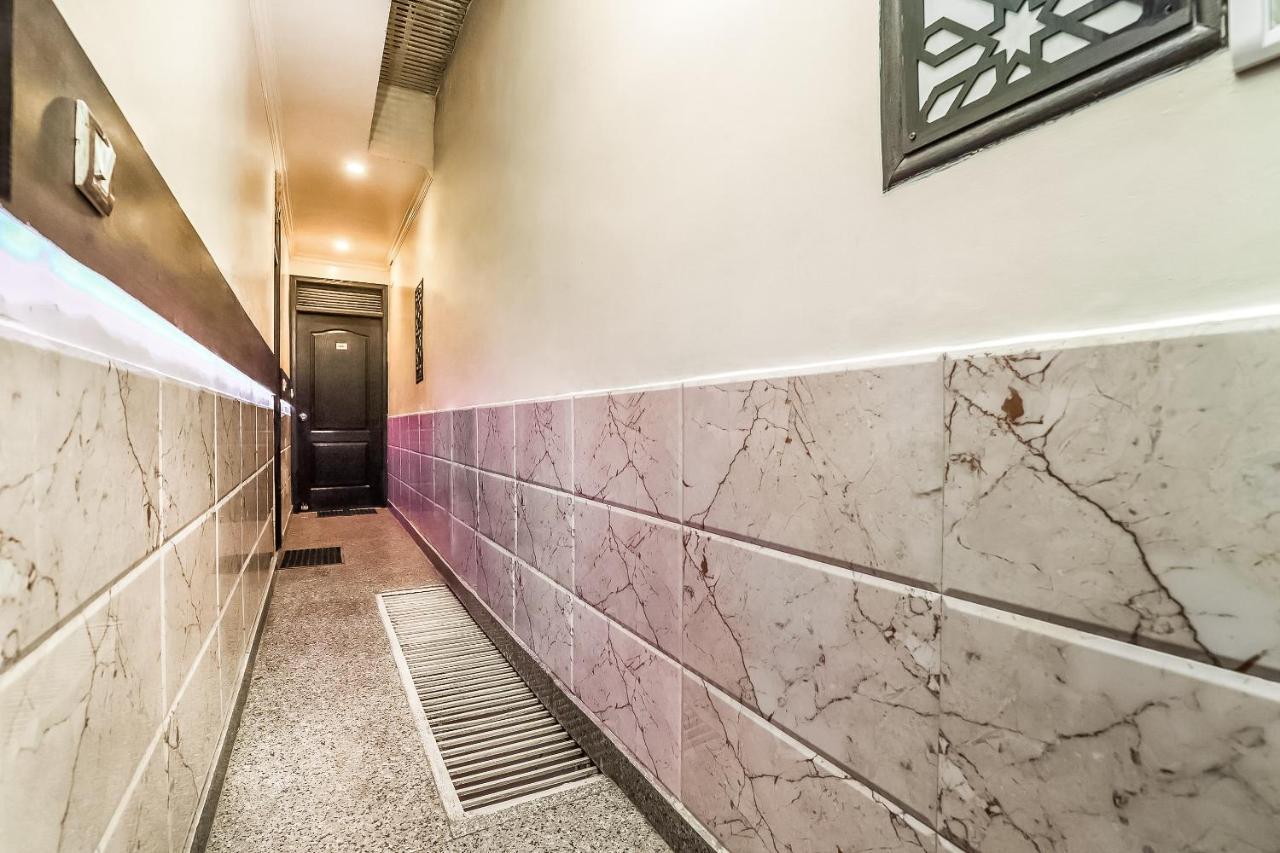 Hotel Shiv Palace New Delhi Ngoại thất bức ảnh